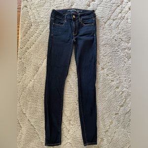 Like new - size 2 - AEO jeggings